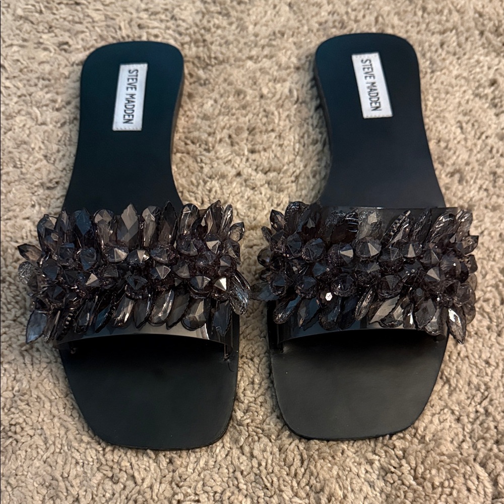 Steve Madden Black Miley Sandals